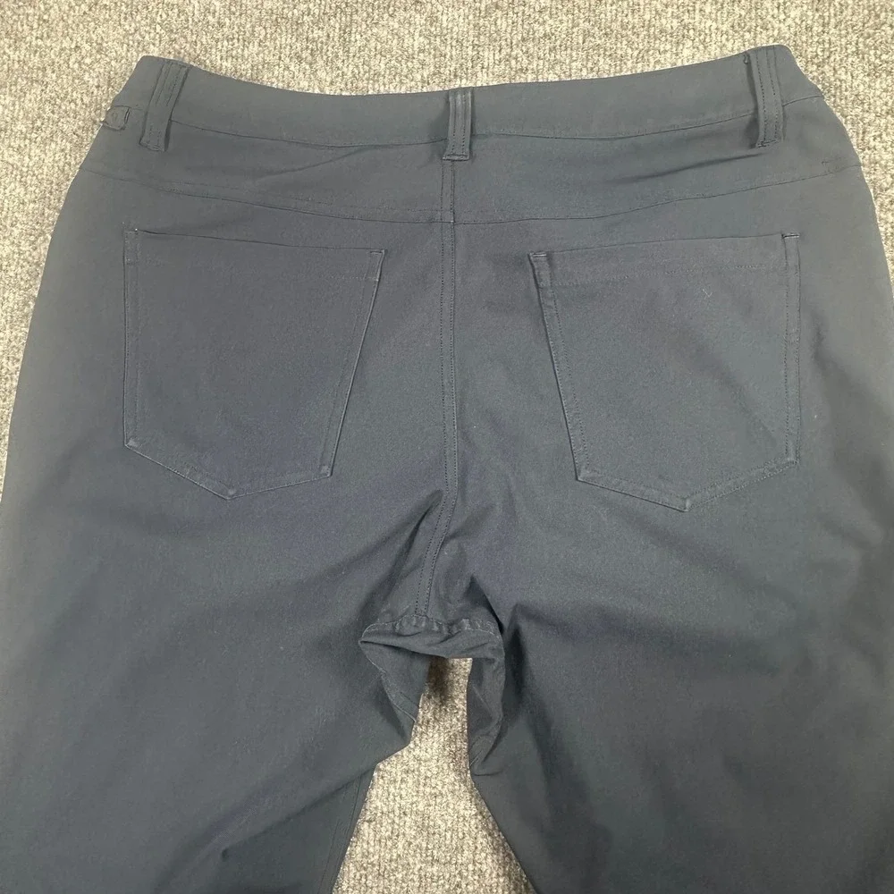 Lululemon Men's Blue Pants 32x30 Performance Athletic Work Travel Tech Trousers